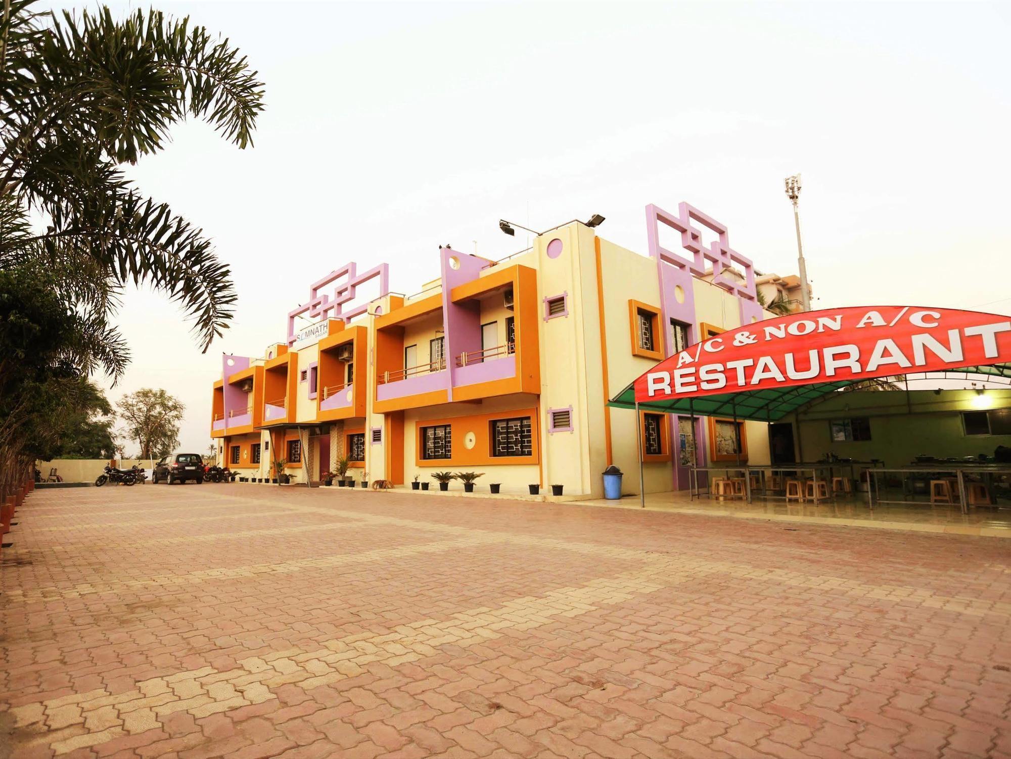 Hotel Somnath Sagar Esterno foto