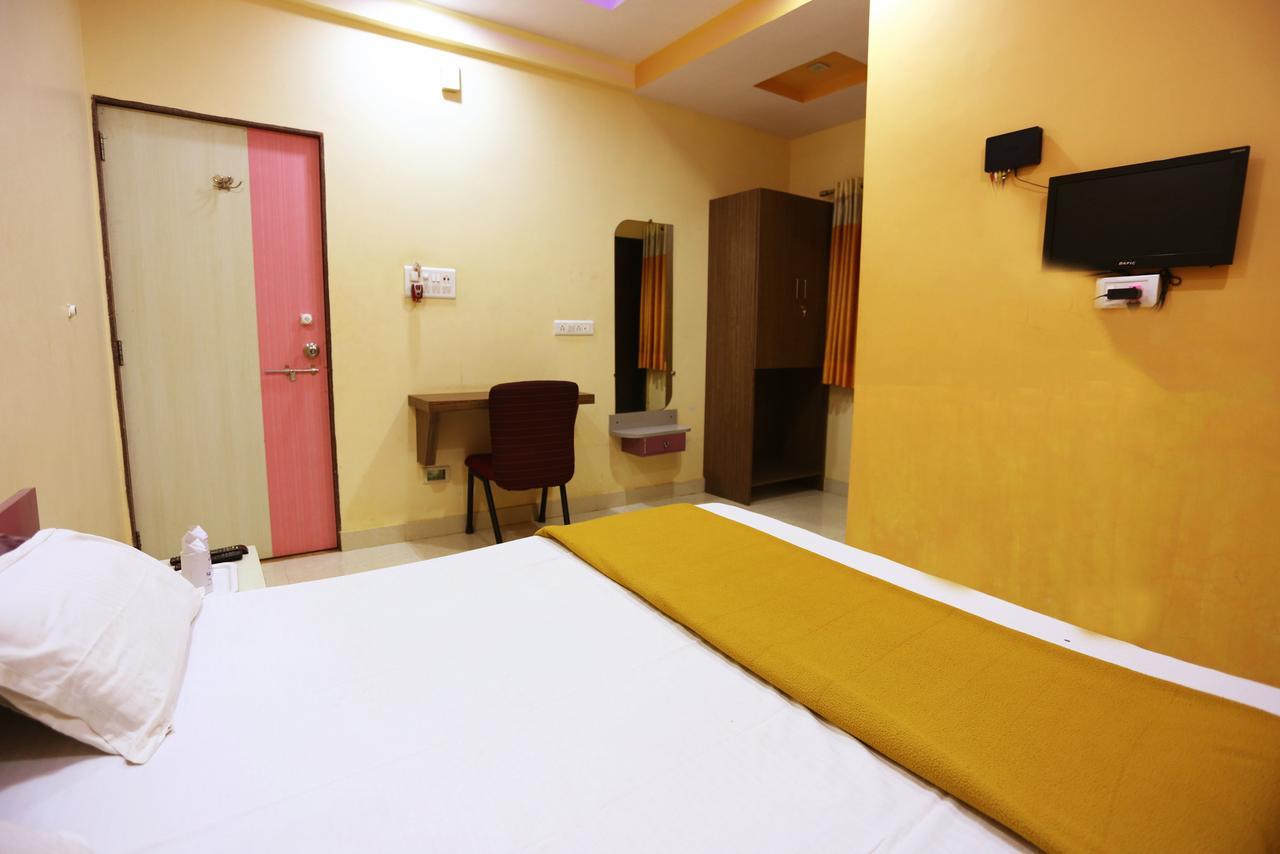 Hotel Somnath Sagar Esterno foto